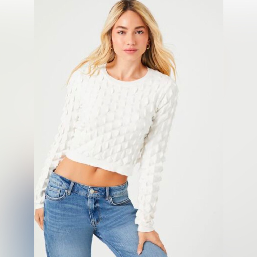 NWT Chic Cream Knit Textured Cropped Sweater L